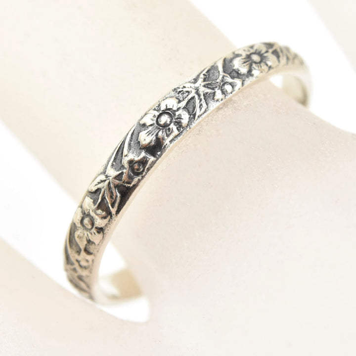 Flower Garden Band in Sterling Silver - Goldmakers Fine Jewelry
