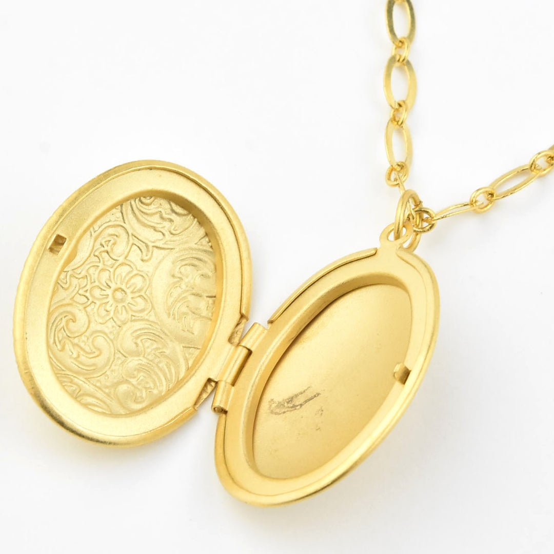 Forget-Me-Not Locket - Goldmakers Fine Jewelry