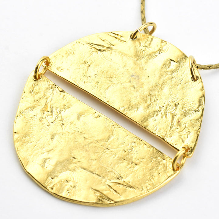 Full Moon Necklace - Goldmakers Fine Jewelry