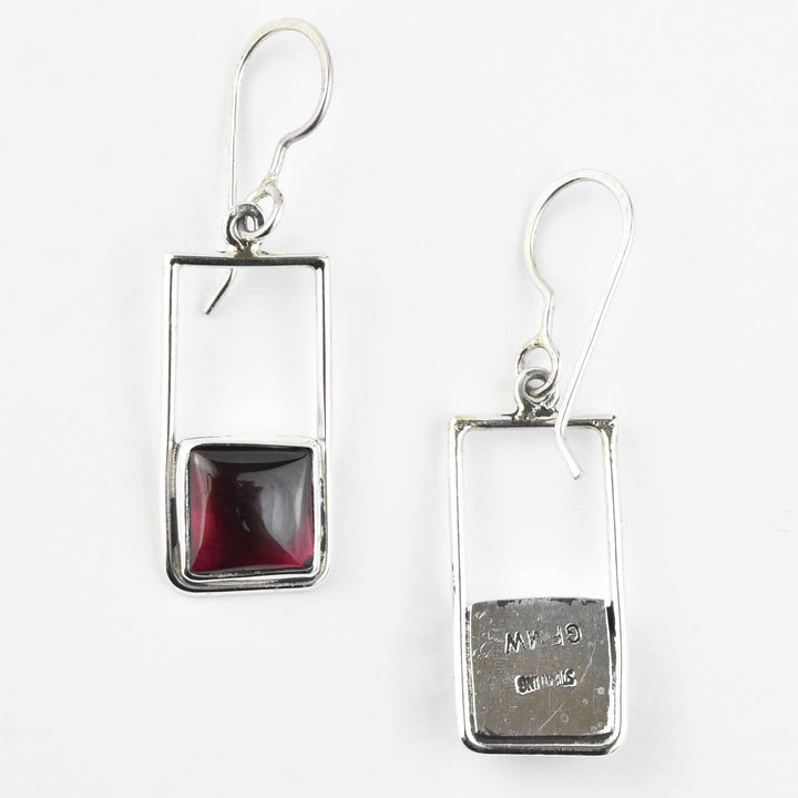 Retro Square Garnet Earrings - Goldmakers Fine Jewelry