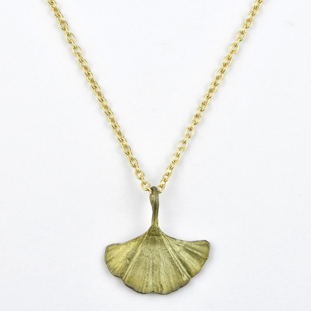 Single Leaf Ginkgo Necklace - Goldmakers Fine Jewelry