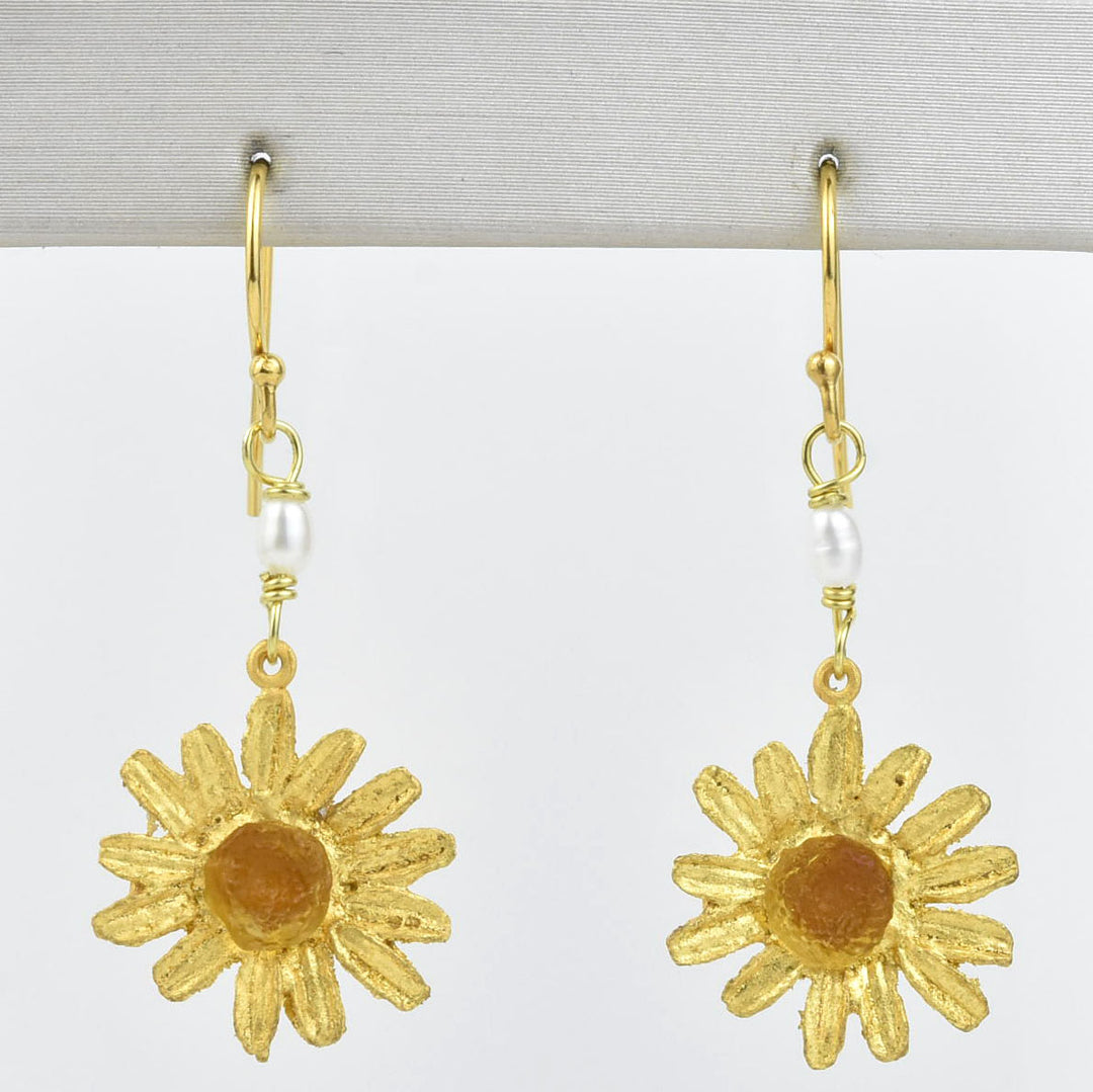 Golden Daisy Earrings with Pearls - Goldmakers Fine Jewelry
