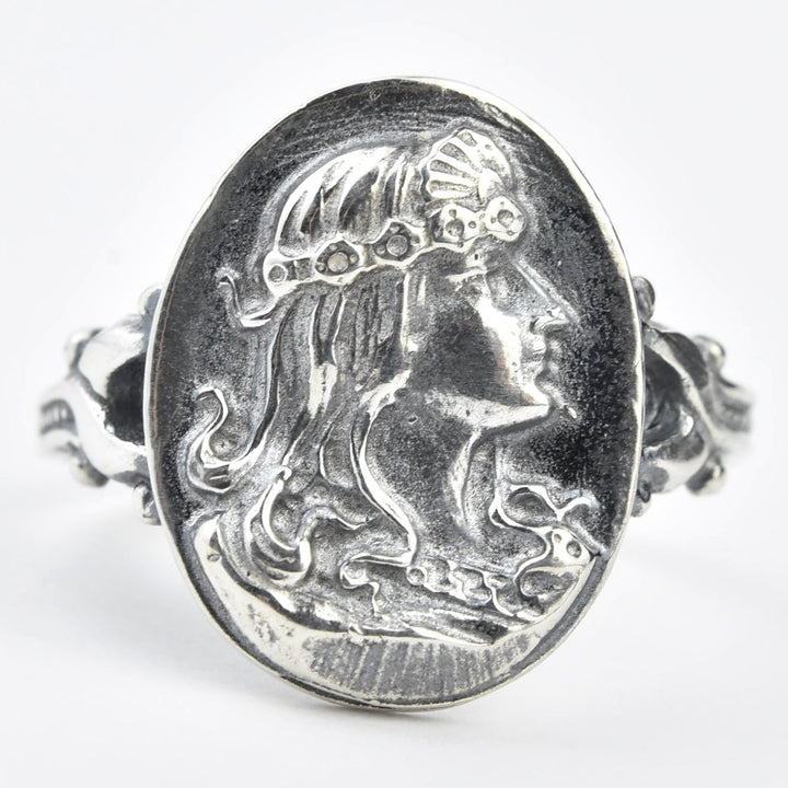 Fair Maiden Intaglio Ring - Goldmakers Fine Jewelry