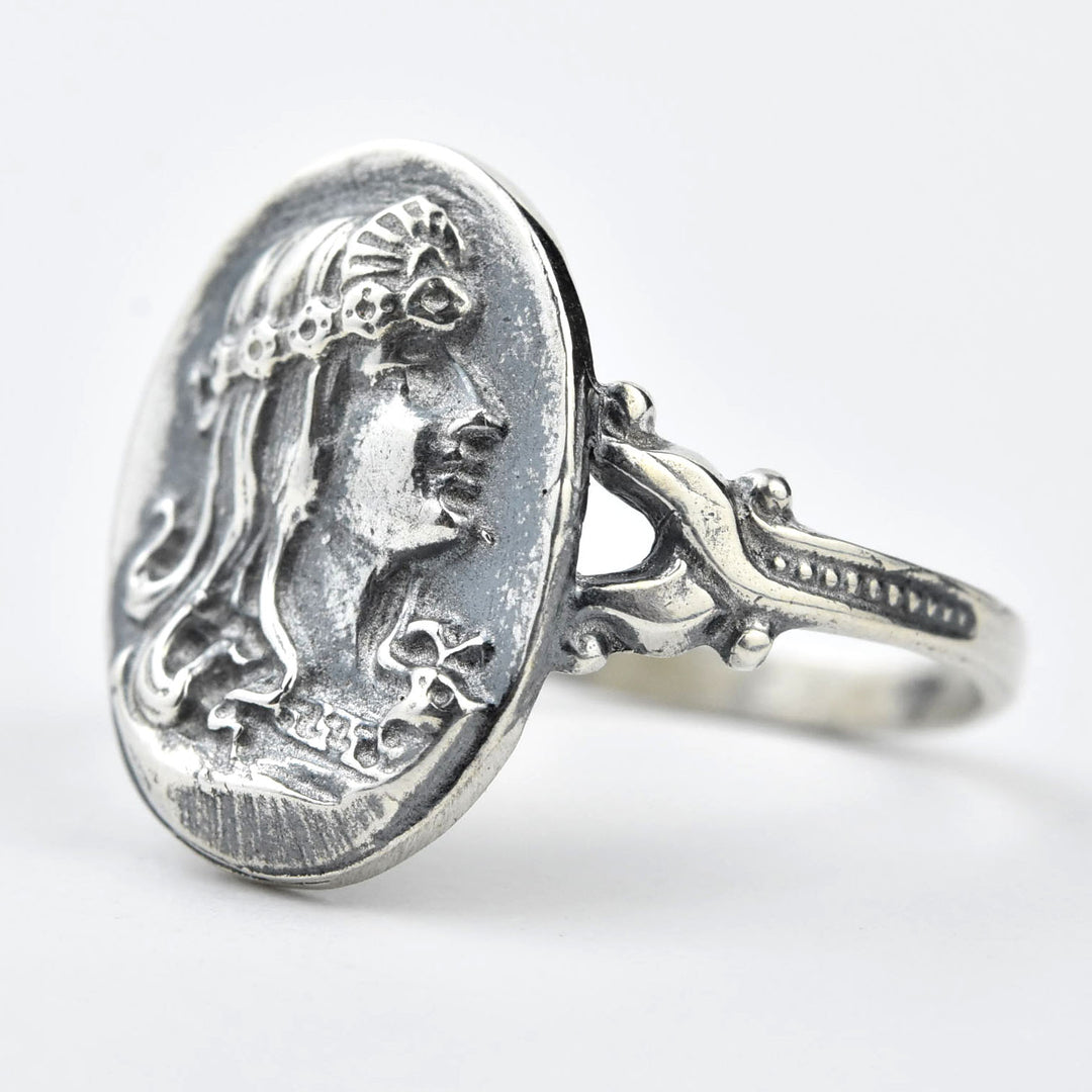 Fair Maiden Intaglio Ring - Goldmakers Fine Jewelry