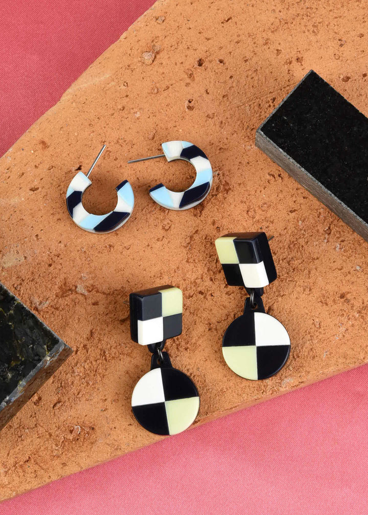 Aurora AM Checkered Dangles, Navy & White