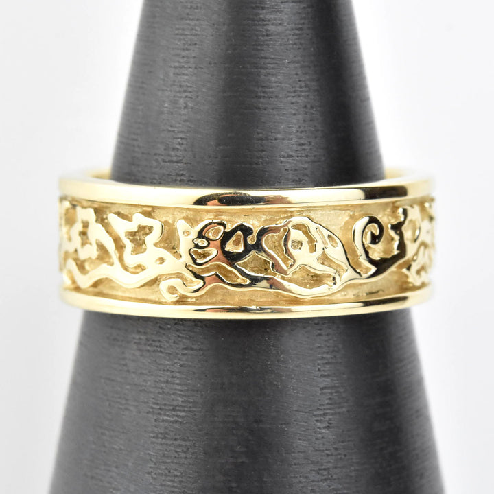 Abstract Floral Vine Gents Band in Gold - Goldmakers Fine Jewelry