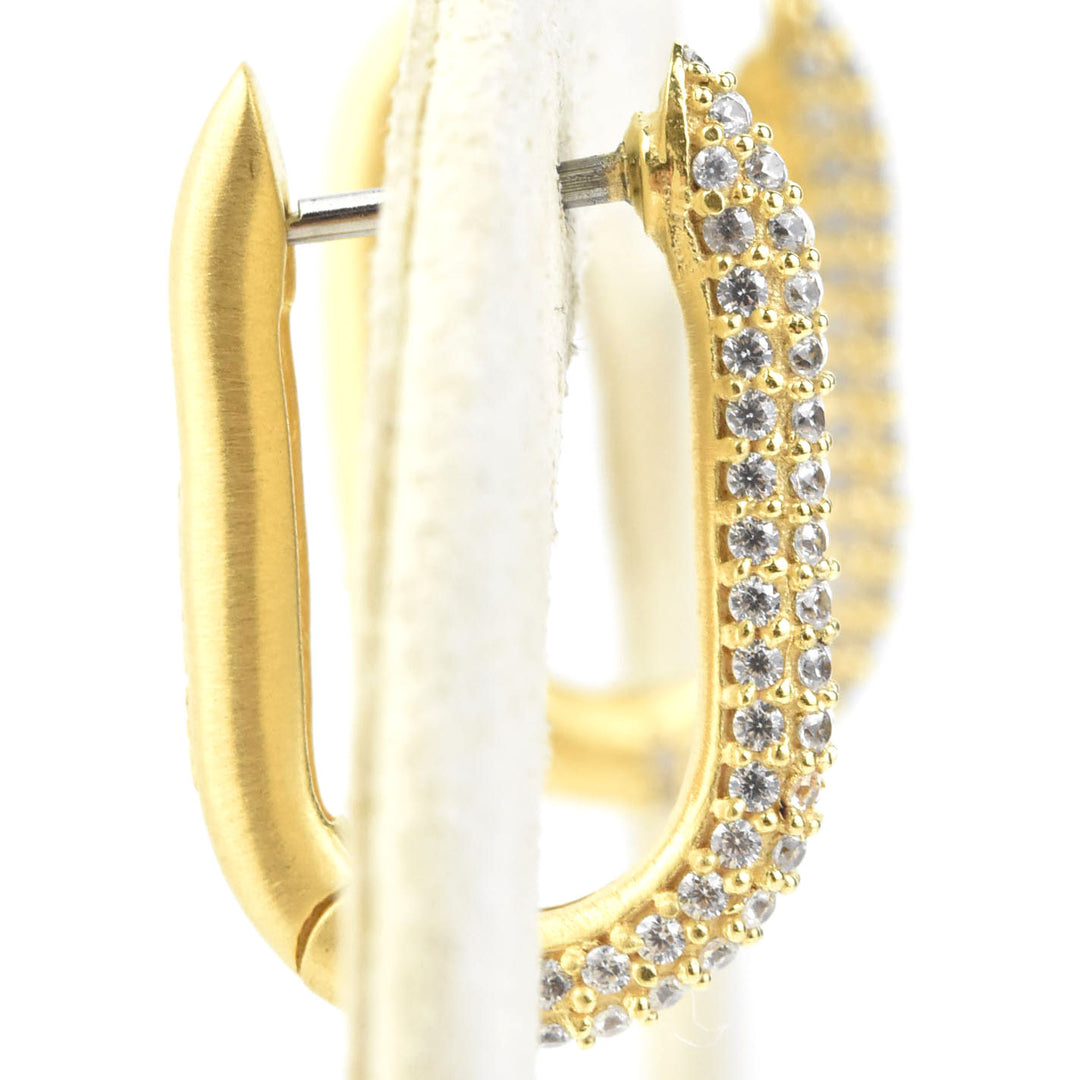 Juliette Pave Huggies