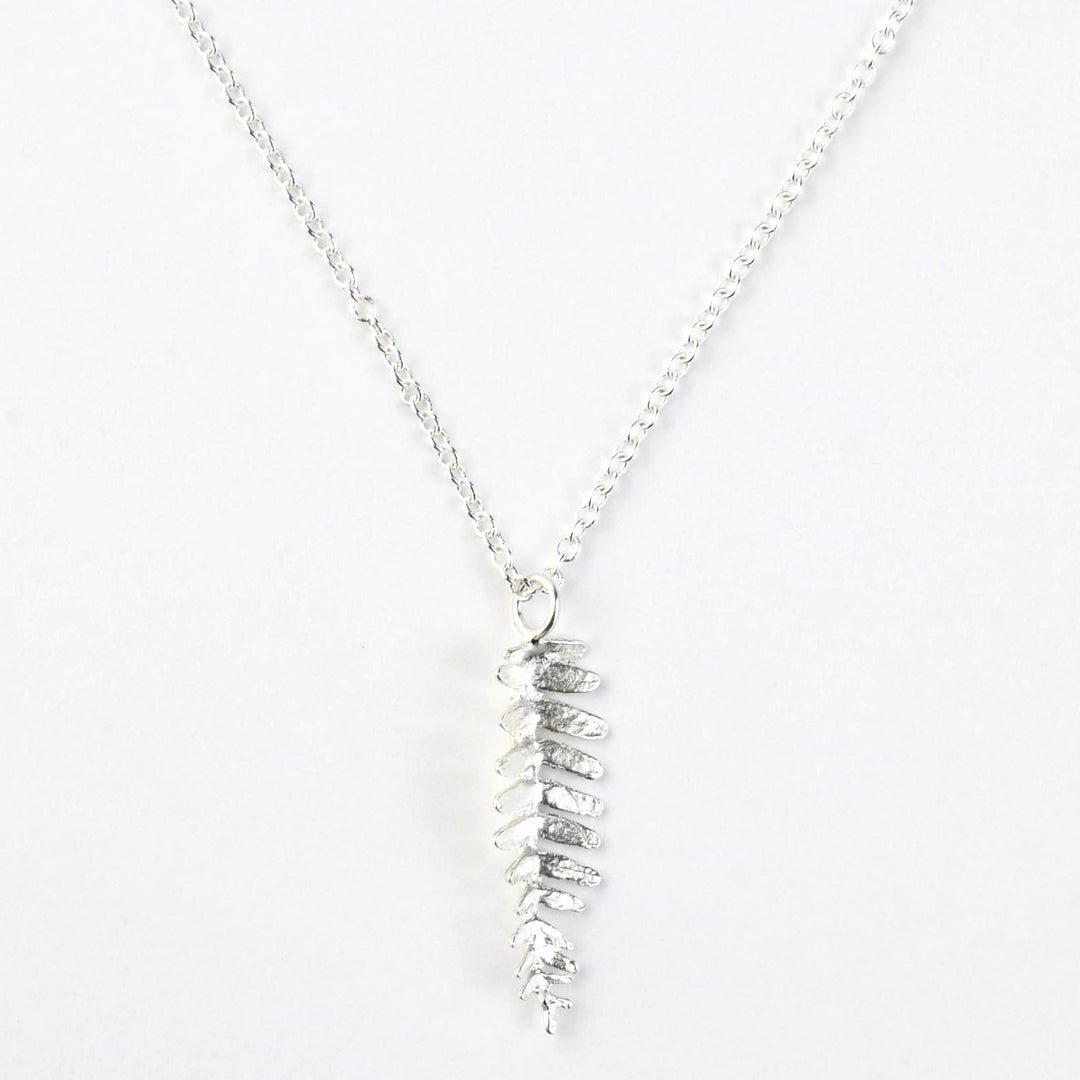 Kaimana Leaf Necklace