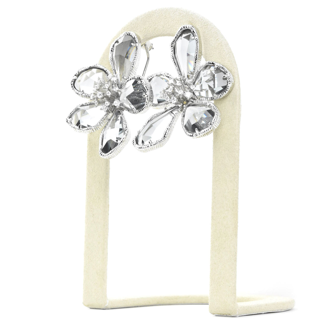 Kolab Flower Earrings in Silver Grey