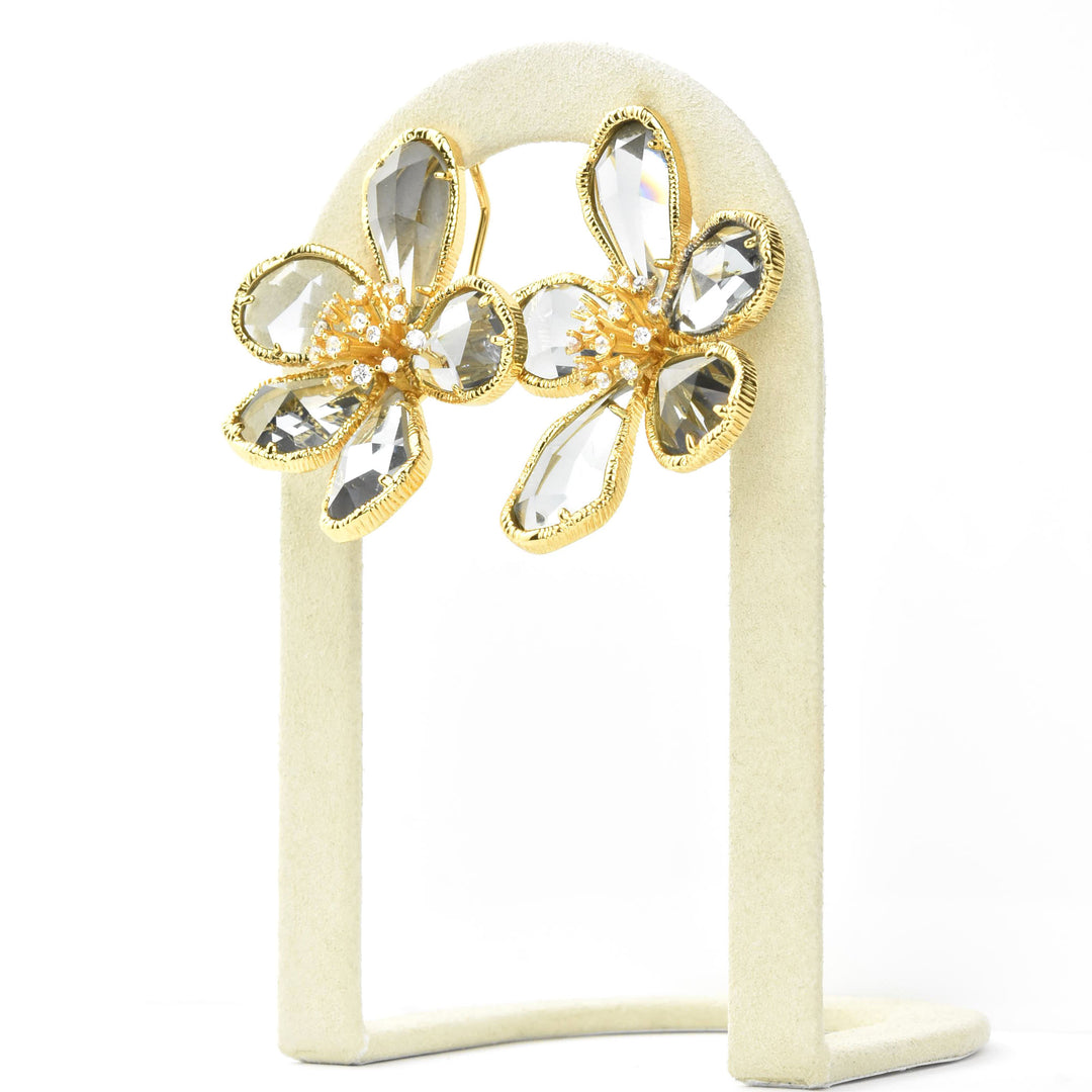 Kolab Flower Earrings in Smoke