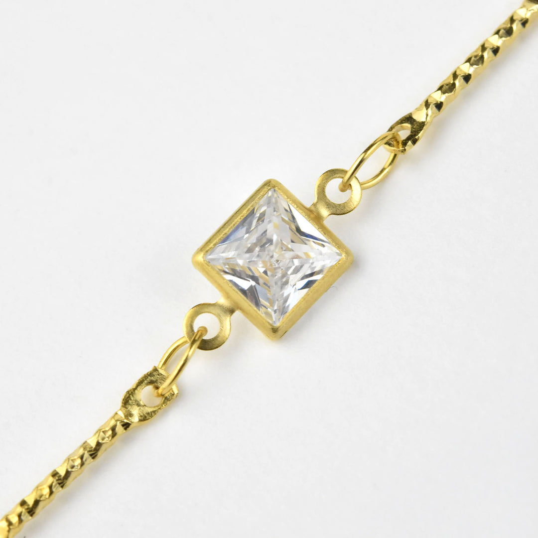 Square Crystal Chain Necklace with Pendant - Goldmakers Fine Jewelry