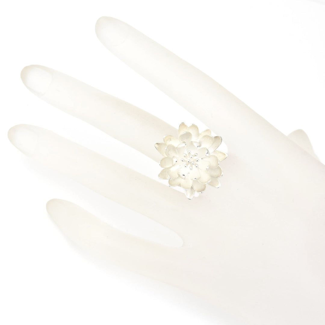 Large Waterlily Ring - Goldmakers Fine Jewelry