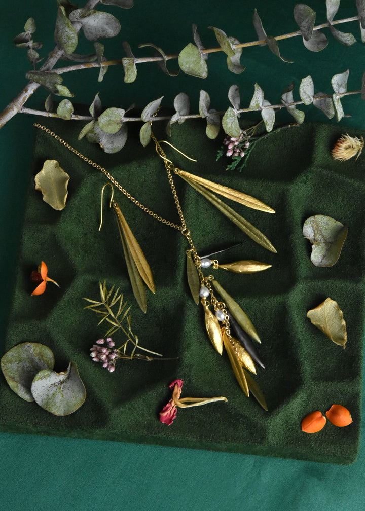 Leaf and Bud Necklace