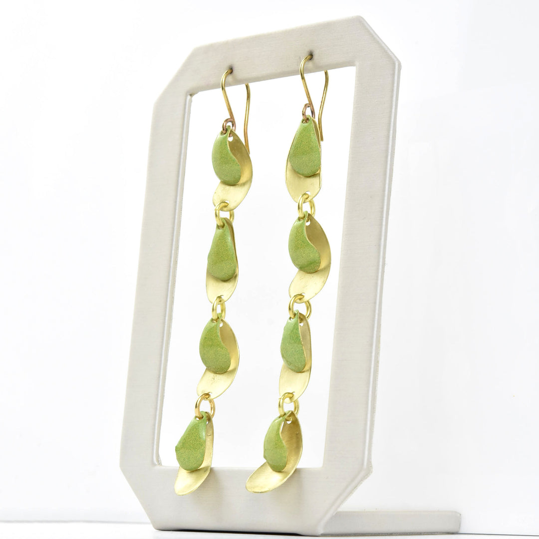 Lovely Drops LG in Avocado - Goldmakers Fine Jewelry