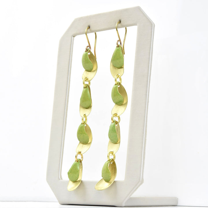 Lovely Drops LG in Avocado - Goldmakers Fine Jewelry