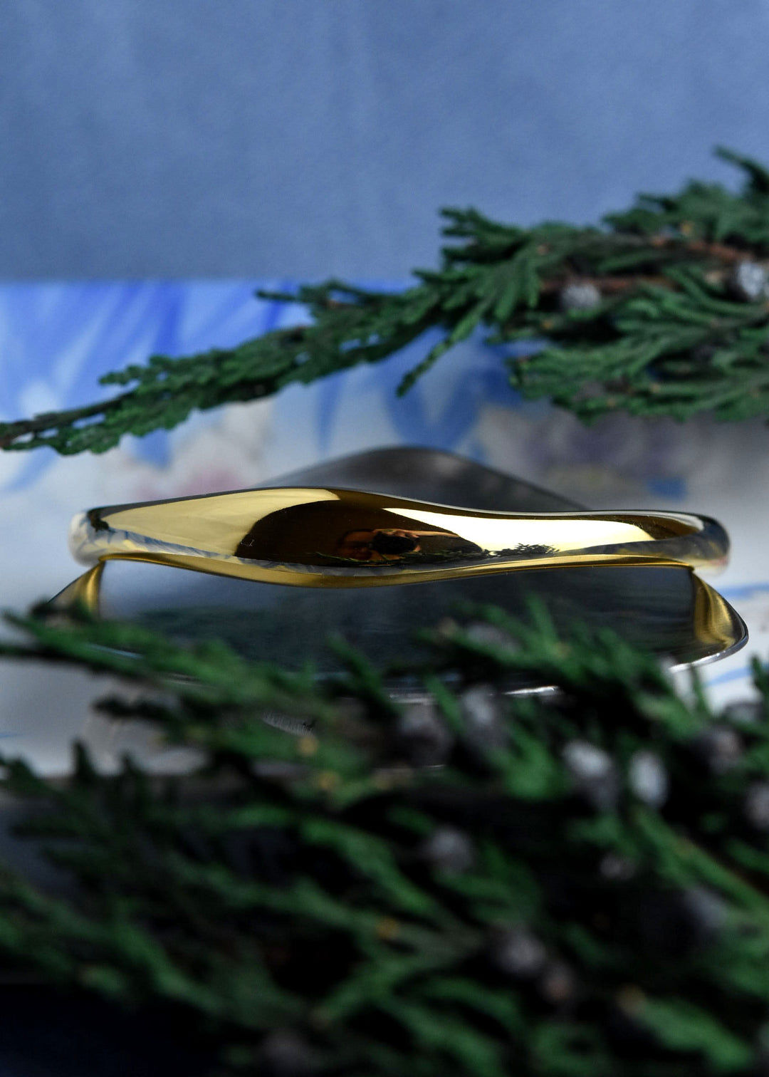 Mallorca Hinged Bangle - Goldmakers Fine Jewelry