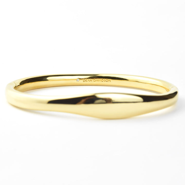 Mallorca Hinged Bangle - Goldmakers Fine Jewelry