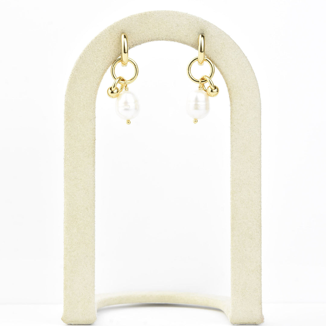 Maya Hoops