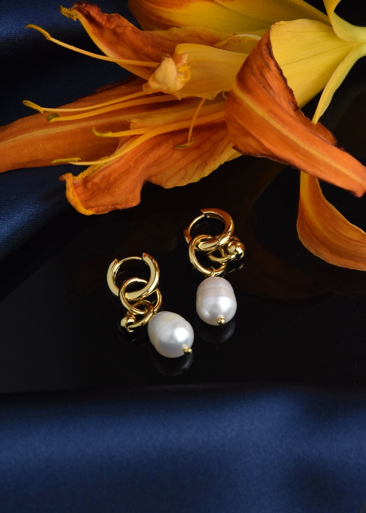 Maya Hoops