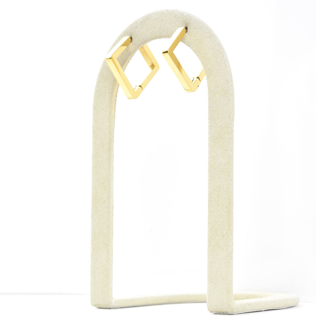 Medium Diamond Shaped Chunky Hoops - Goldmakers Fine Jewelry