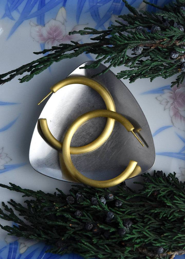 Midi Dune Hoops - Goldmakers Fine Jewelry