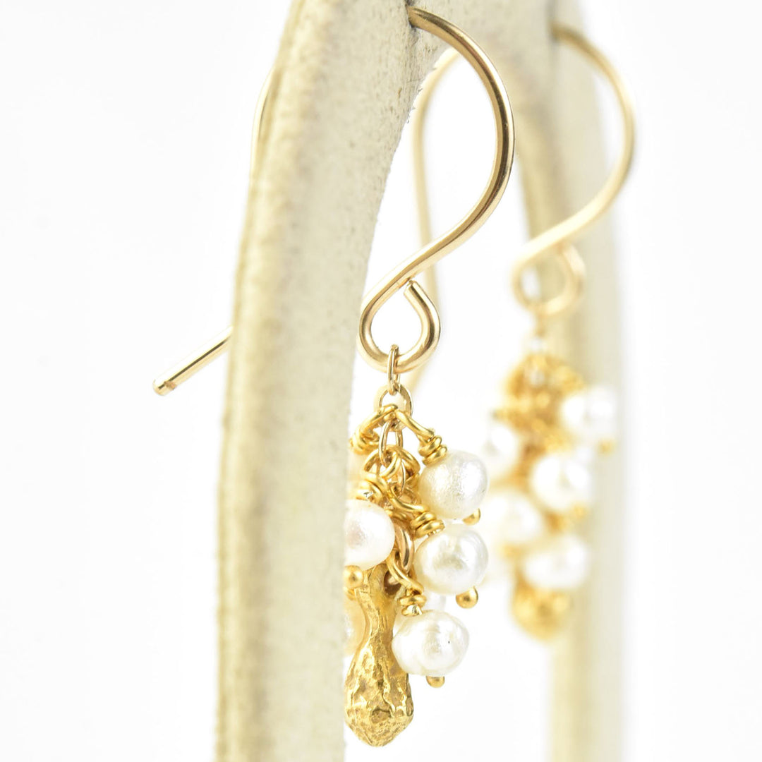 Mini Pod Cluster Keishi Pearl Earrings