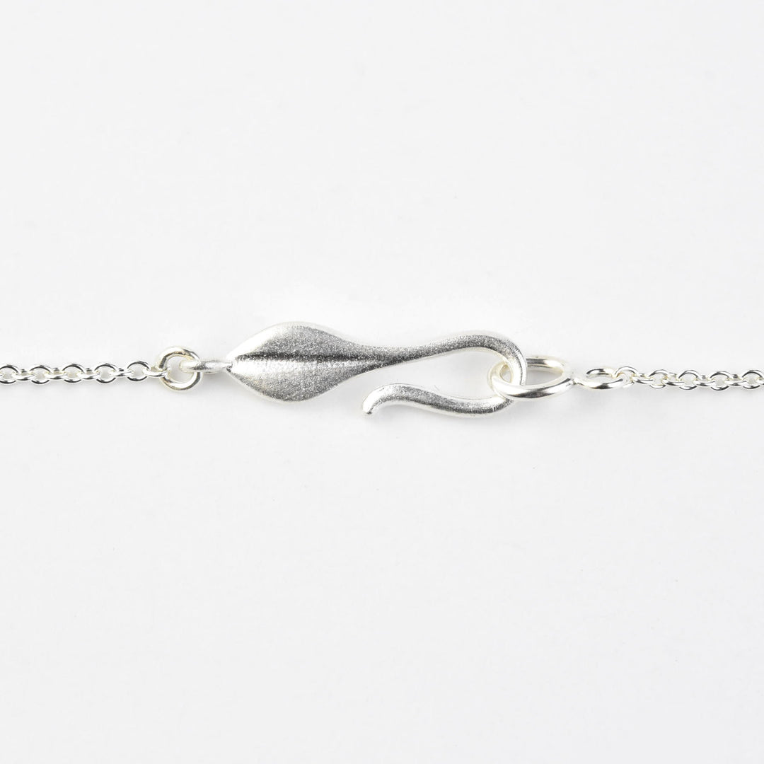 Mini Poppy Necklace