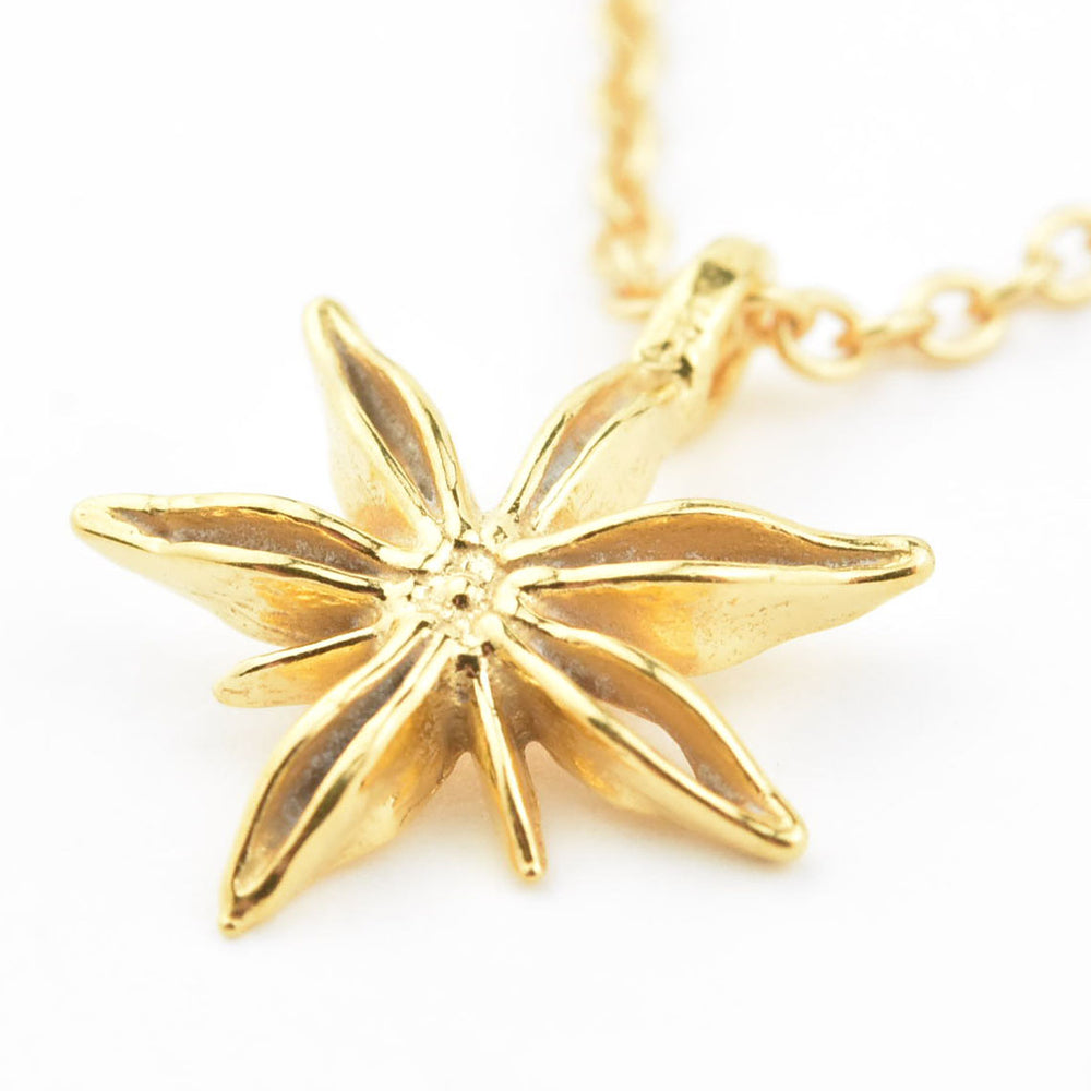 Mini Star Anise Necklace - Goldmakers Fine Jewelry