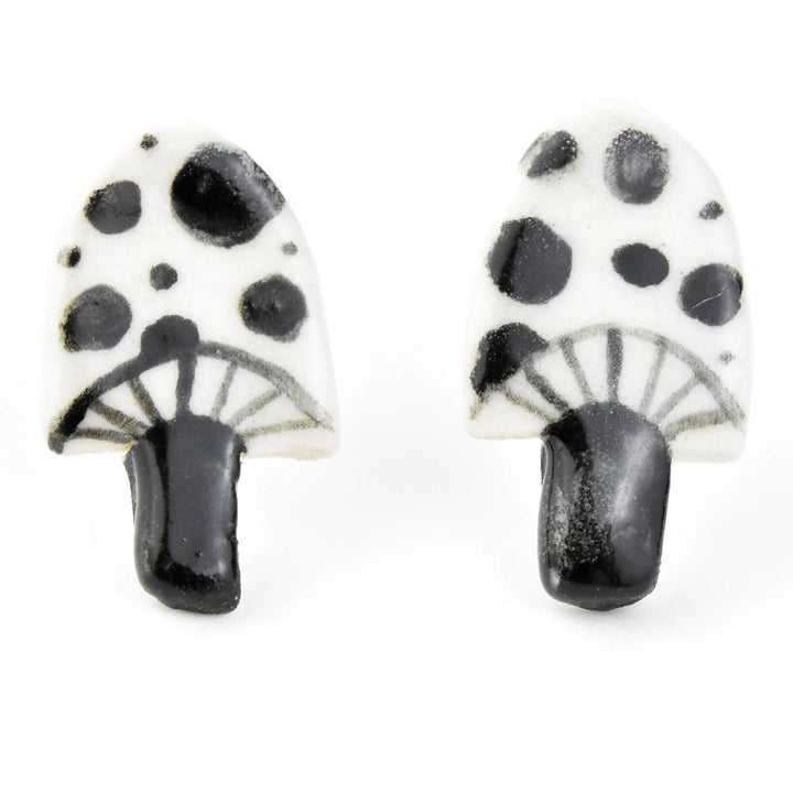 Mushroom Studs - Goldmakers Fine Jewelry