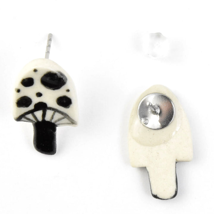 Mushroom Studs - Goldmakers Fine Jewelry