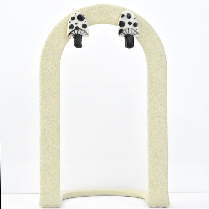 Mushroom Studs - Goldmakers Fine Jewelry