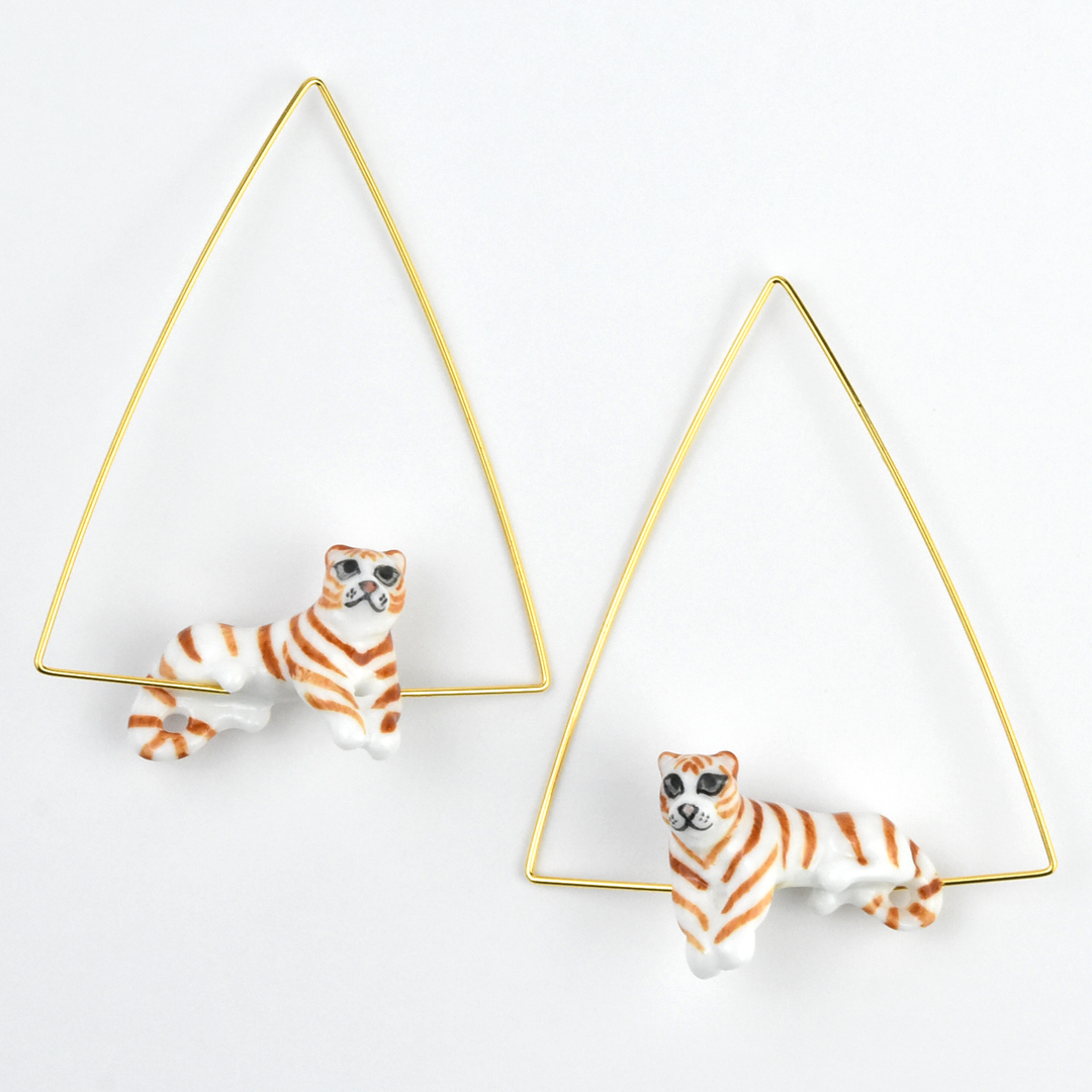 Liger Triangle Hoop Earrings - Goldmakers Fine Jewelry