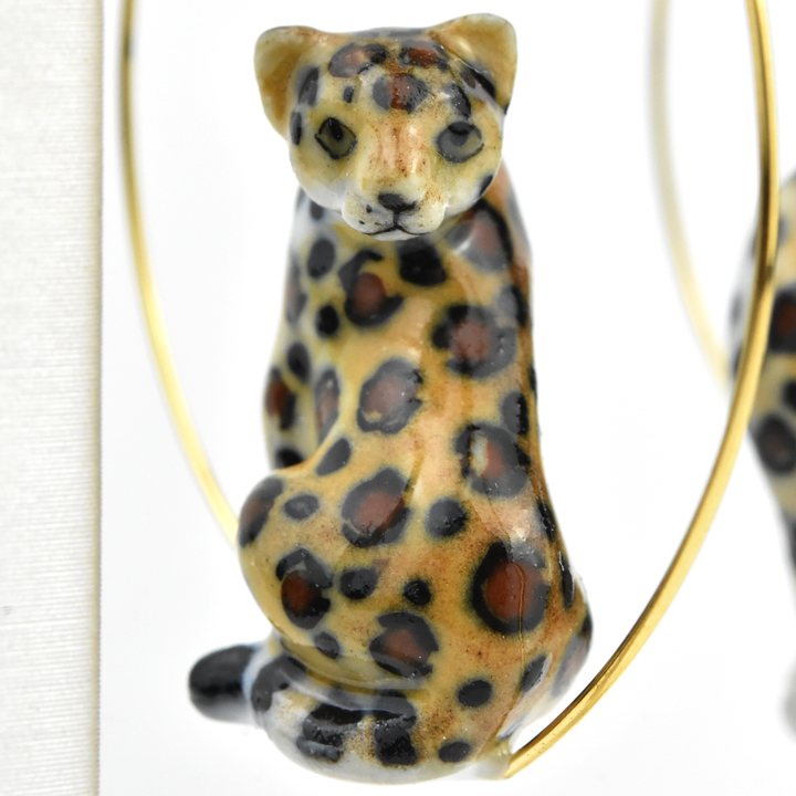 Sitting Leopard Hoop Earrings - Goldmakers Fine Jewelry