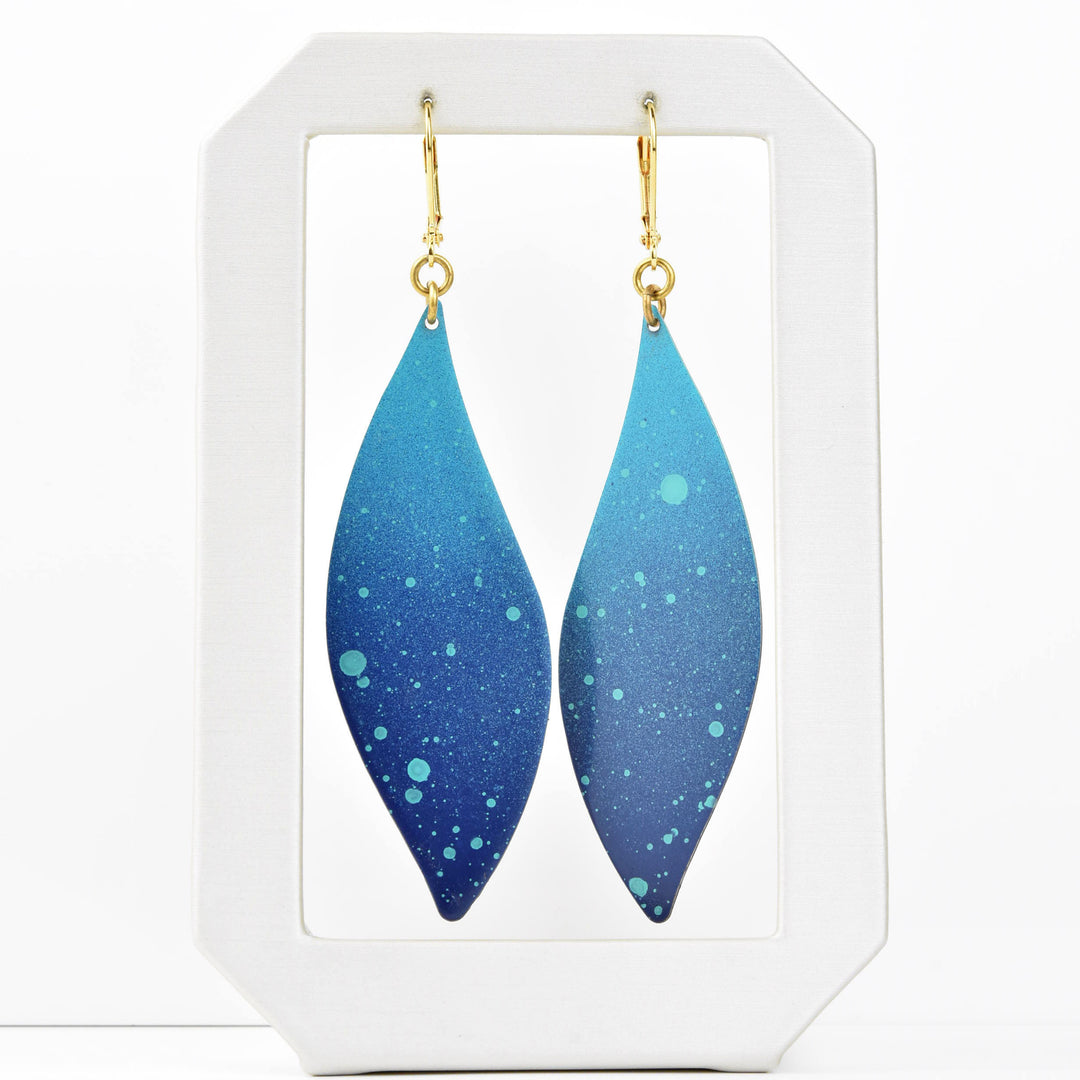 Ocean Tilde Earrings - Goldmakers Fine Jewelry