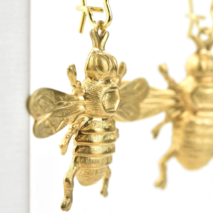 Oxbow Bee Earrings - Goldmakers Fine Jewelry