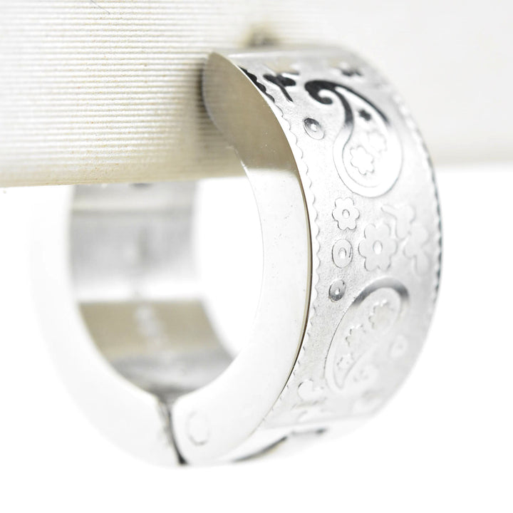 Paisly Super Chunky Huggie Hoops - Goldmakers Fine Jewelry