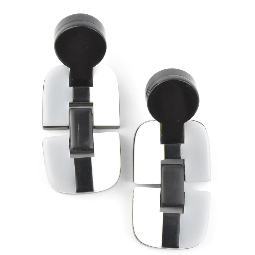 Panorama Link Earrings in Black