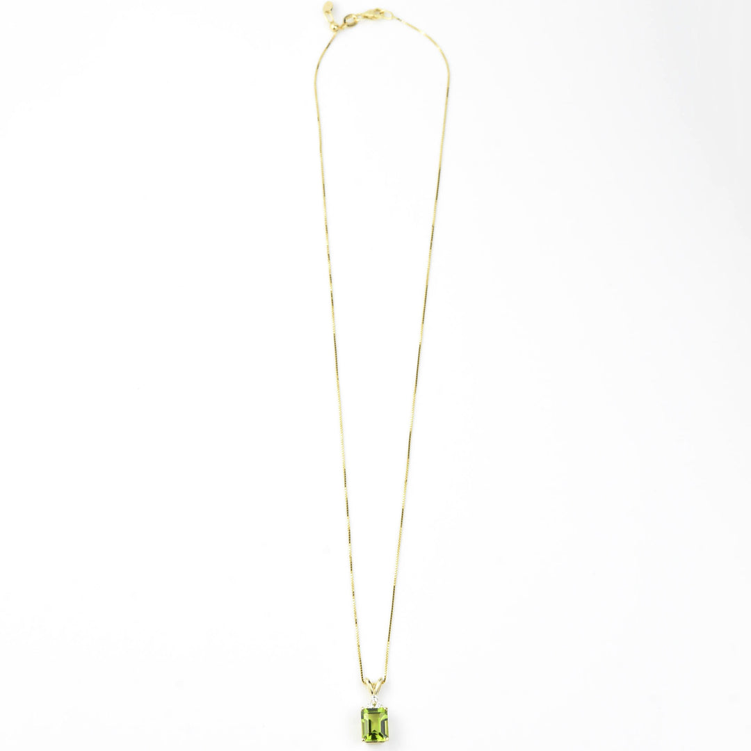 Peridot Necklace in 14k Yellow Gold