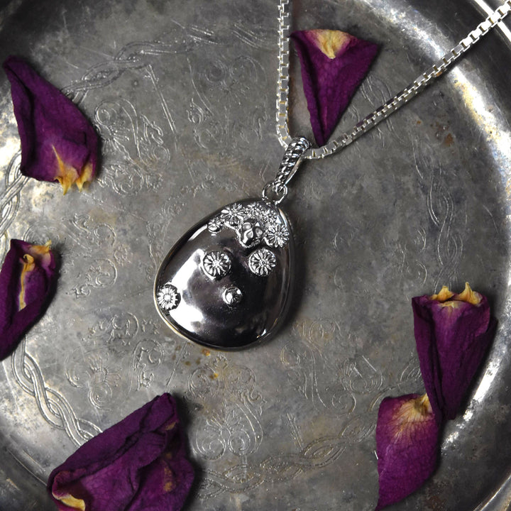 Persephone Vessel Necklace - Goldmakers Fine Jewelry