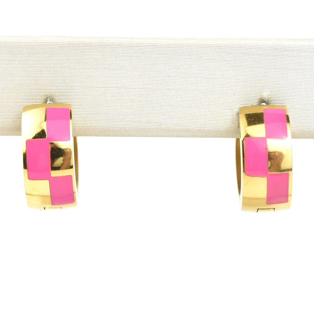 Checkered Rounded Super Chunky Huggie Hoops - Goldmakers Fine Jewelry