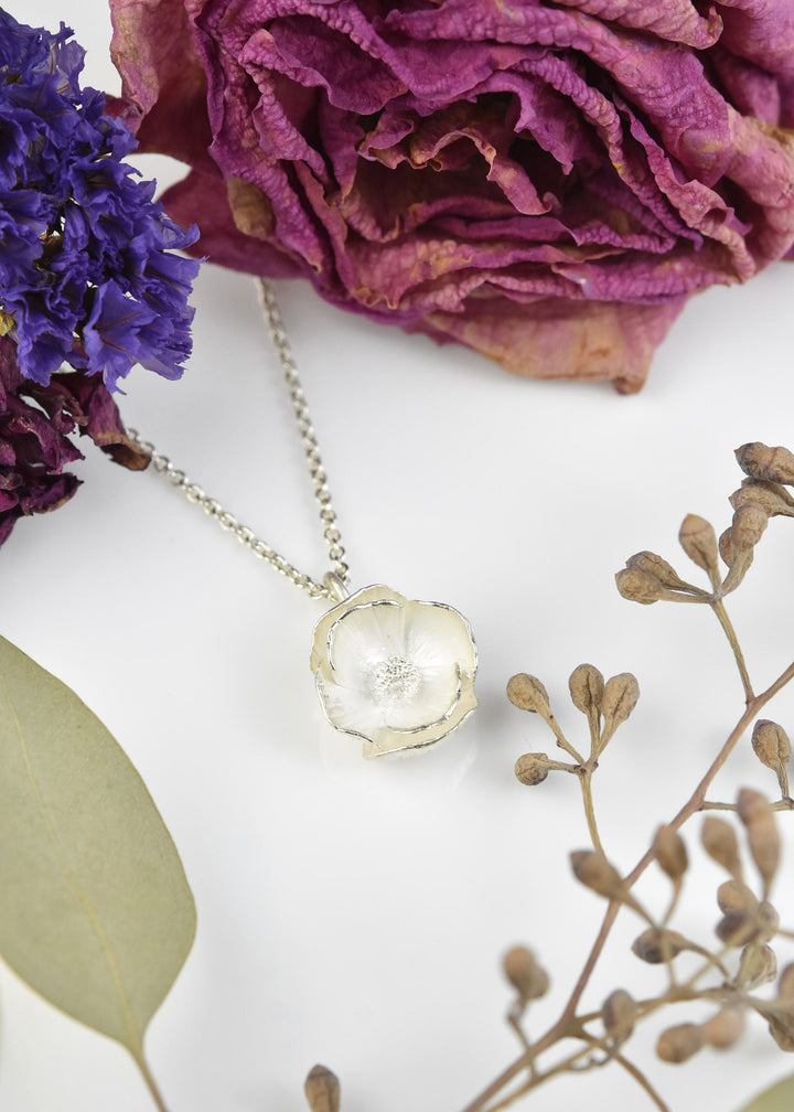 Poppy Pendant Necklace - Goldmakers Fine Jewelry