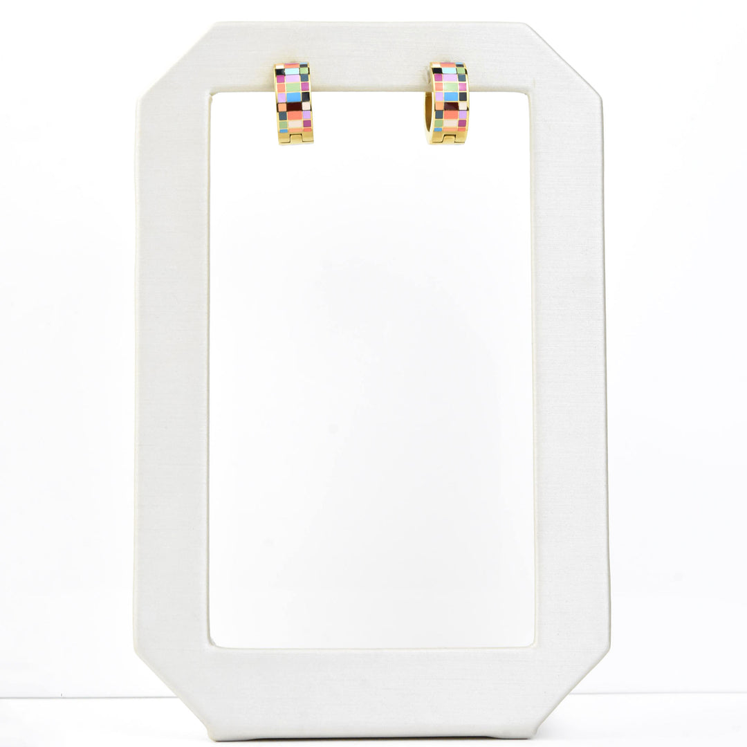 Checkered Super Chunky Huggie Hoops - Goldmakers Fine Jewelry