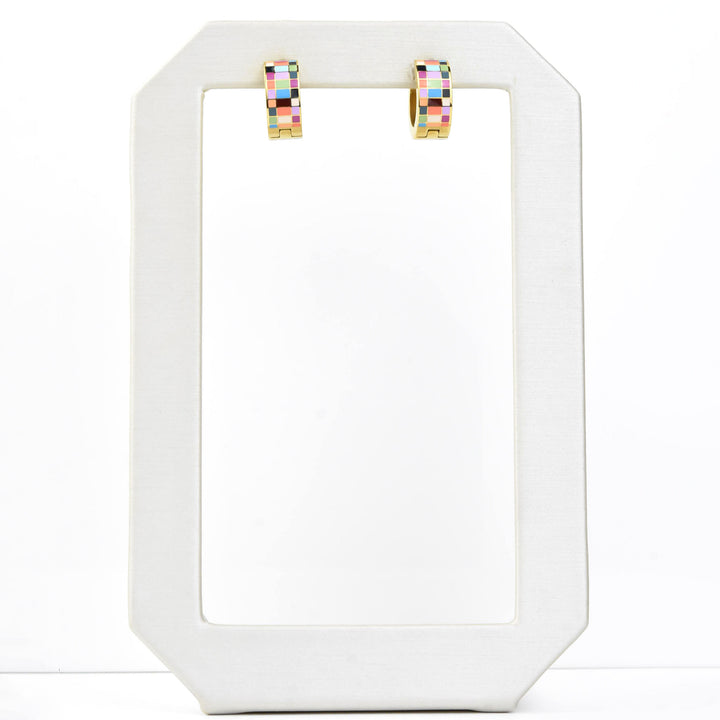 Checkered Super Chunky Huggie Hoops - Goldmakers Fine Jewelry