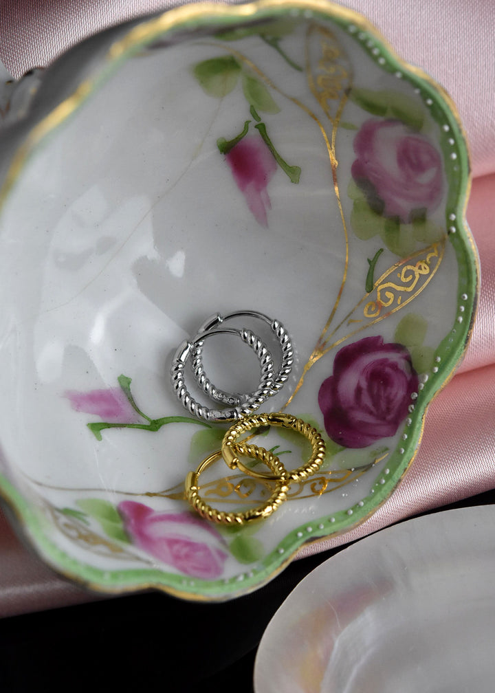 Rope Rounded Huggie Hoops