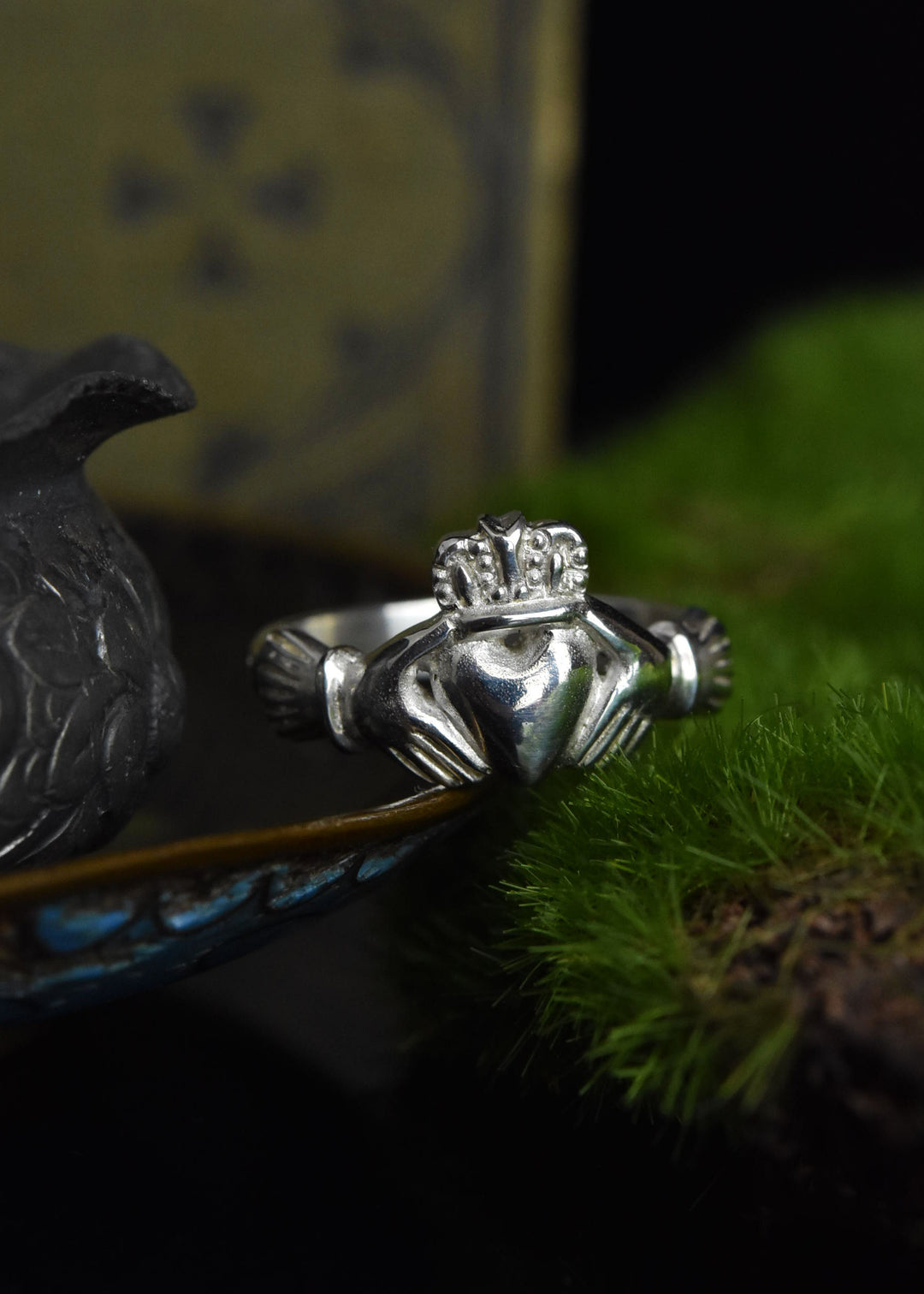 Ladies Claddagh Sterling Silver Ring