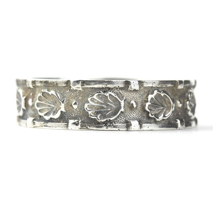 Sea Shell Band in Sterling Silver