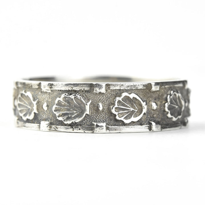 Sea Shell Band in Sterling Silver