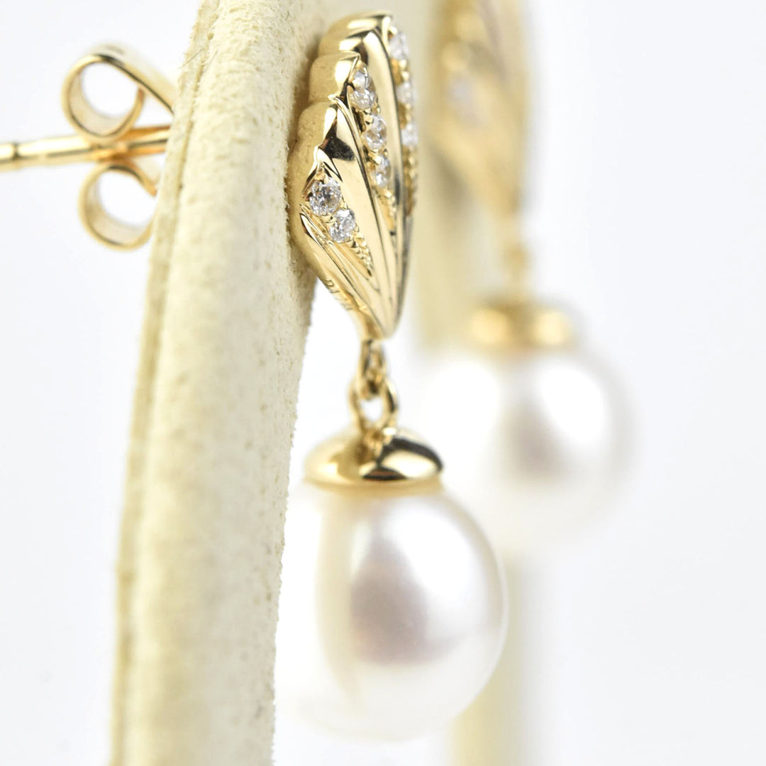 14k Yellow Gold Diamond Seashell & Pearl Earrings