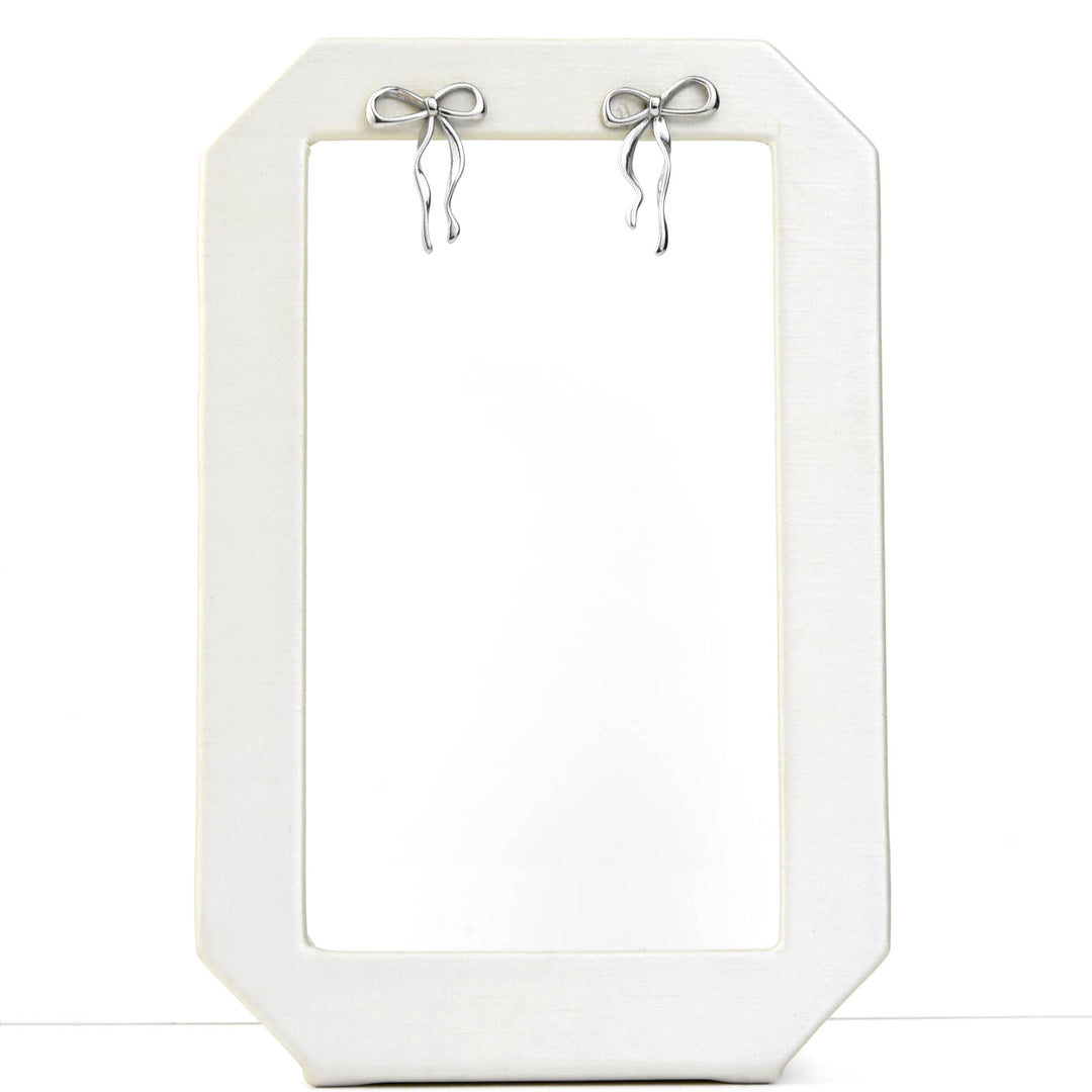 Dainty Bow Studs - Goldmakers Fine Jewelry