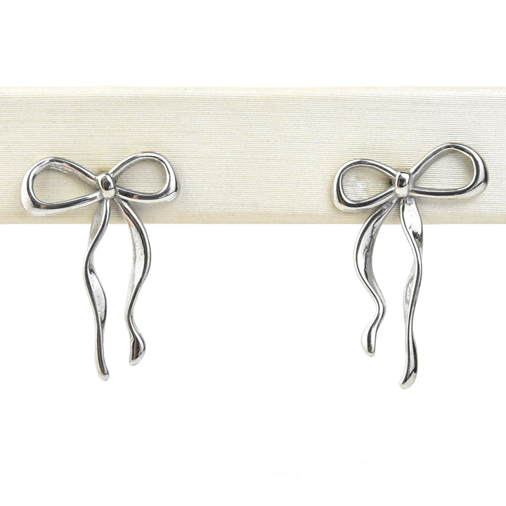 Dainty Bow Studs - Goldmakers Fine Jewelry